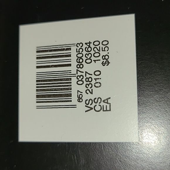 🎉Brand New🎉 Victoria's Secret light control top - Picture 3 of 4